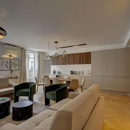 Sublime Champs Elysees 8guests 3bdr Apartment *